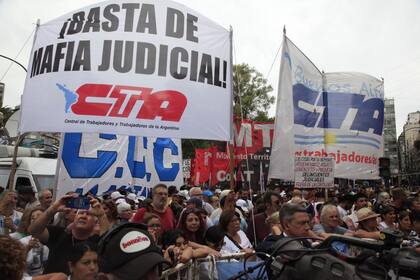 01/02/2023 Manifestación por la "democratización de la Justicia" en Argentina SOCIEDAD INTERNACIONAL CENTRAL DE TRABAJADORES DE LA ARGENTINA