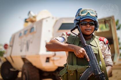 03/06/2021 Una militar de la MINUSMA durante unas maniobras en Bamako POLITICA INTERNACIONAL MALÍ UN PHOTO/HARANDANE DICKO