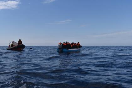 05/03/2022 Imagen de archivo de migrantes rescatados frente a las costas de Libia. SOCIEDAD Antonio Sempere - Europa Press