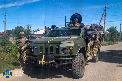 10/09/2022 Vehículo blindado de las Fuerzas Armadas de Ucrania POLITICA EUROPA UCRANIA SBU UCRANIA