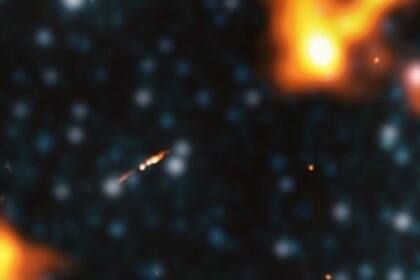 16/02/2022 Imagen de la radiogalaxia recién descubierta, la mayor conocido POLITICA INVESTIGACIÓN Y TECNOLOGÍA UNIVERSIDAD DE LEIDEN