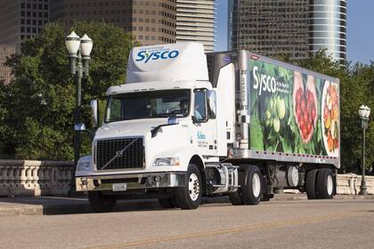 27-04-2017 Camión con el logo de Sysco. POLITICA ECONOMIA EMPRESAS SYSCO