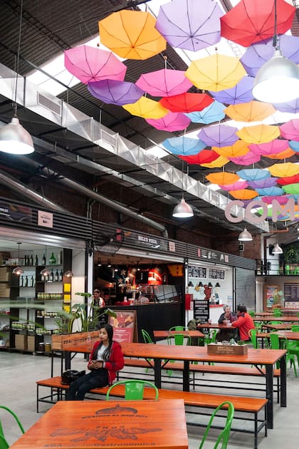 De la verdulería a pizza neoyorkina: así está el renovado Mercado San Nicolás