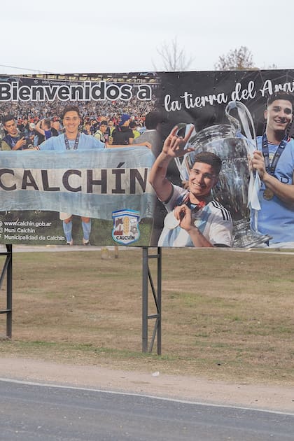 La tierra de un campeón. Así se vive la Copa América en Calchín, el pueblo de 2800 habitantes que vio crecer a Julián Álvarez