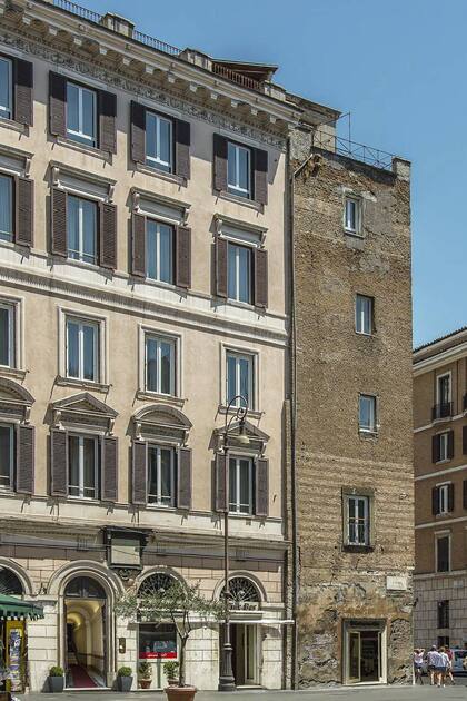 Conocé el hotel boutique que fundó una argentina en un edificio histórico de Roma