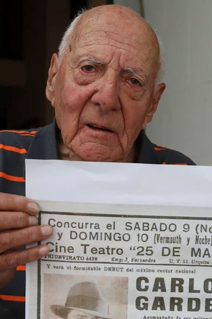 Juan Antonio Bravo. Tiene 92 años y estuvo en el ultimo recital que dio Carlos Gardel en la Argentina