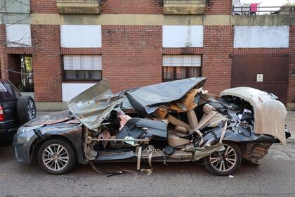 Así quedó el auto en el que viajaban las dos víctimas fatales del accidente en la Panamericana