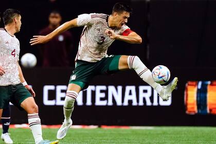 César Montes será titular en el debut de México en la Copa América frente a Jamaica, por la primera fecha del grupo B