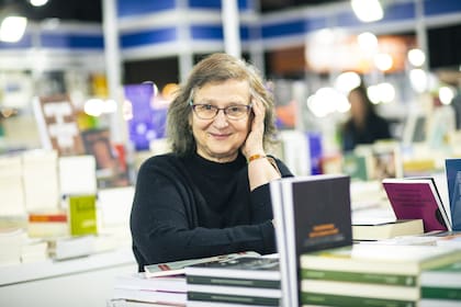 Clara Obligado, la escritora argentina que desde 1976 vive en España,  pasó por Buenos Aires para hablar de "Tres maneras de decir adiós"