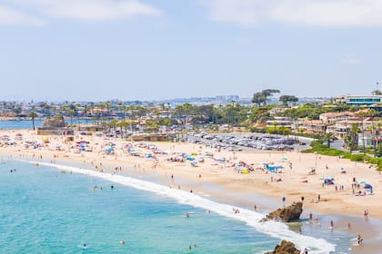 Corona del Mar es un barrio costero de la ciudad de Newport Beach, California