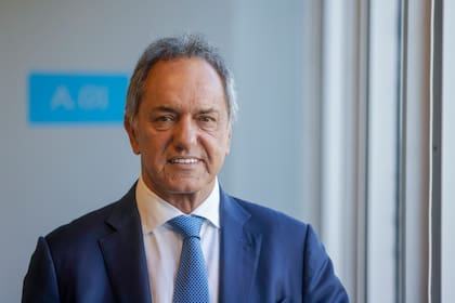Daniel Scioli, embajador en Brasil y precandidato presidencial