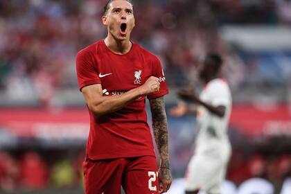 Darwin Núñez se despachó con sus primeros cuatro goles con Liverpool en el triunfo ante RB Leipzig por 5-0