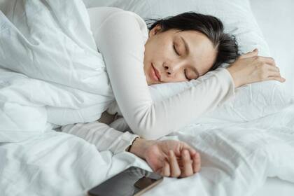 Dormir ayuda a resolver problemas: los tres descubrimientos recientes sobre el sueño
