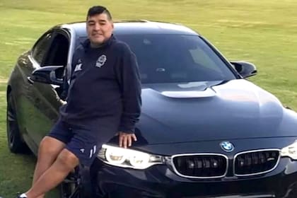 El BMW de Diego Maradona fue uno de los bienes del Diez que no recibió oferta