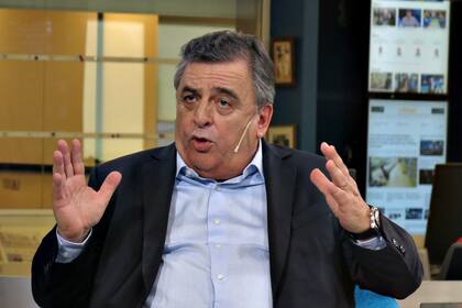 El diputado nacional Mario Raúl Negri cuestionó los recientes dichos del presidente Alberto Fernández y le pidió que sustituya los “berrinches” y “ataques a la oposición” por “respuestas a la sociedad que vive en la zozobra”