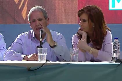 El dirigente gremial Sergio Palazzo, junto a la vicepresidenta Cristina Kirchner