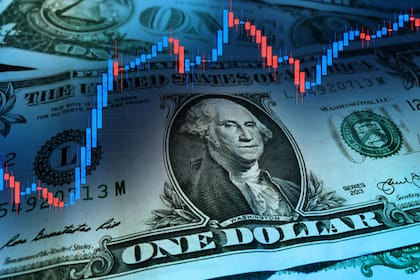 El dólar blue sube tras los anuncios hechos el viernes pasado