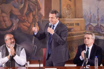 El domingo pasado, por redes sociales, el ministro de Economía y candidato a presidente por Unión por la Patria, Sergio Massa, anunció el pago de una suma fija de $60.000