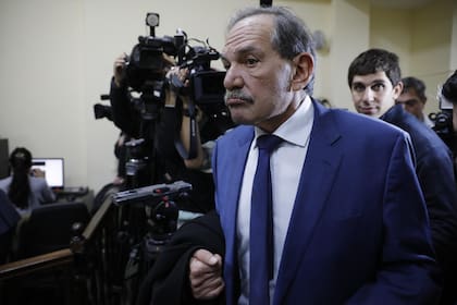 El exgobernador y exsenador José Alperovich, condenado a 16 años de prisión