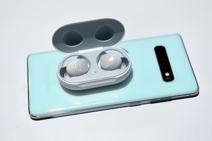 Galaxy Buds, los AirPods de Samsung: así serán los auriculares inalámbricos  para el Galaxy S10