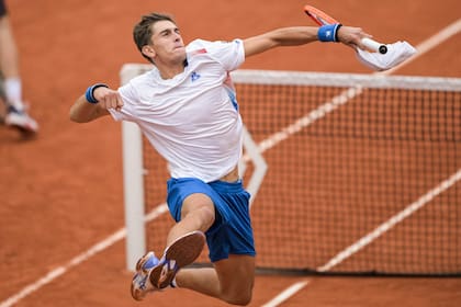 El italiano Matteo Arnaldi bajó al ruso Andrey Rublev y dio el golpe de la jornada en Roland Garros