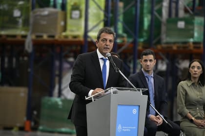 El ministro de Economía, Sergio Massa, estuvo presente cuando Mirgor anunció en diciembre pasado que iba a empezar a producir notebooks.