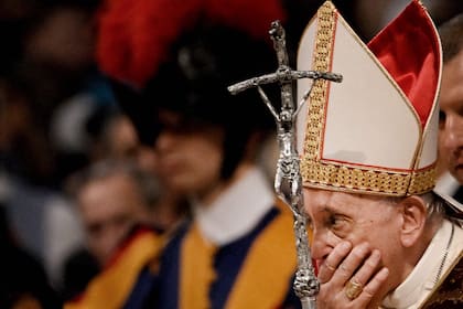 El Papa, ayer, durante la solemnidad de San Pedro y San Pablo