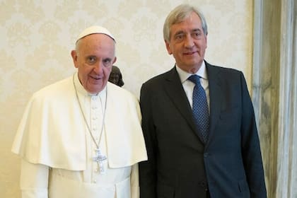 El papa Francisco y Libero Milone, en el Vaticano