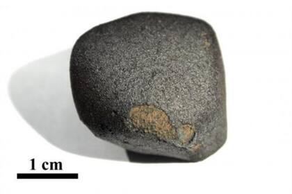 El pequeño fragmento, que pesa 24,5 gramos, tiene unos 4.500 millones de años