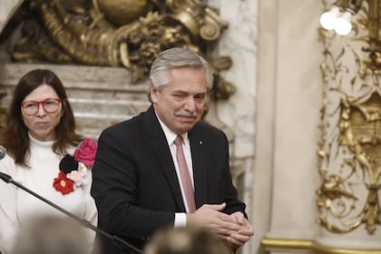 El presidente Alberto Fernández y la flamante ministra de Economía, Silvina Batakis