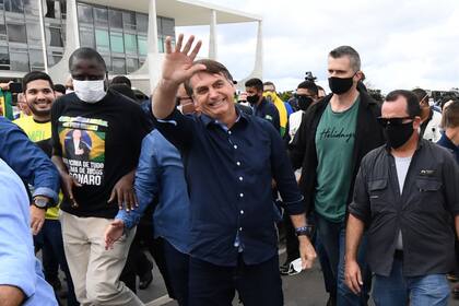 El presidente de Brasil confirmó que se contagió de Covid-19 el pasado 7 de julio
