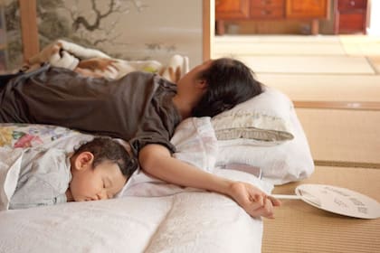 En Japón se acostumbra a dormir en el piso y existe una tradición detrás de esta costumbre