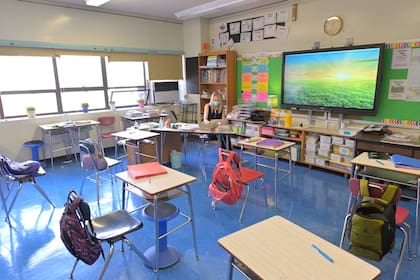 En Nueva York, los estudiantes volverán a las aulas con un nueva situación epidemiológica que configuró la variante delta