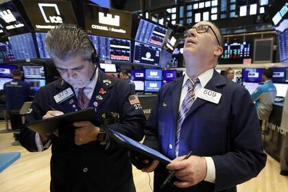 En Wall Street rebotan las acciones, en una tendencia que aprovechan los papeles de empresas argentinas