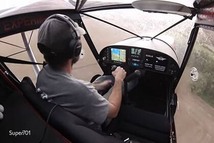 Este piloto comparte tensas imágenes de la cabina durante un aterrizaje en condiciones meteorológicas complicadas