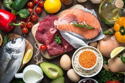 Existen alimentos con alto contenido de vitamina B5 que pueden contribuir a una mejor absorción del hierro y a un mayor equilibrio del colesterol