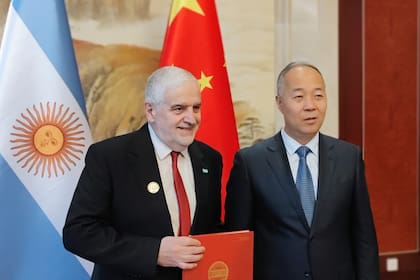 Fernando Vilella mantuvo encuentros bilaterales con el viceministro de Agricultura y Asuntos Agrarios de China (MARA), Ma Youxiang, y la Aduana de esa nación