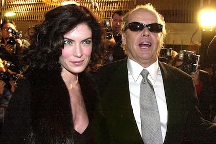 Jack Nicholson y Lara Flynn Boyle, en 2001