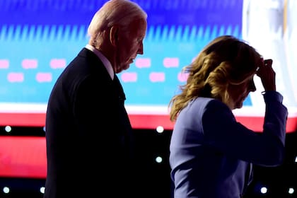 Tras el debate presidencial, surgieron los cuestionamientos respecto de si Joe Biden debe abandonar sus aspiraciones de un nuevo mandato (Justin Sullivan/Getty Images/AFP)