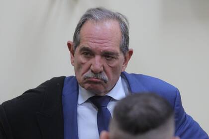 José Alperovich durante la lectura del veredicto que lo encontró culpable por los crímenes de abuso sexual contra su sobrina