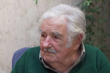 José "Pepe" Mujica respaldó a Massa pese a los números “alucinógenos” en la economía