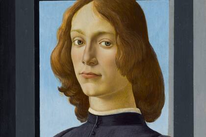 Joven sosteniendo una medalla, retrato pintado por Sandro Botticelli, fue subastado en Sotheby's por 80 millones de dólares