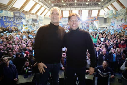 Julio Alak y Axel Kicillof en el lanzamiento de la Lista 2 de Unión por la Patria, en La Plata