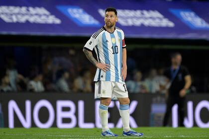 La Argentina y Lionel Messi tuvieron una noche para el olvido ante Uruguay: buscarán recuperarse ante Brasil este martes