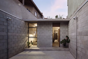 Esta casa está en medio de una favela de San Pablo y ganó un premio  internacional de arquitectura - LA NACION
