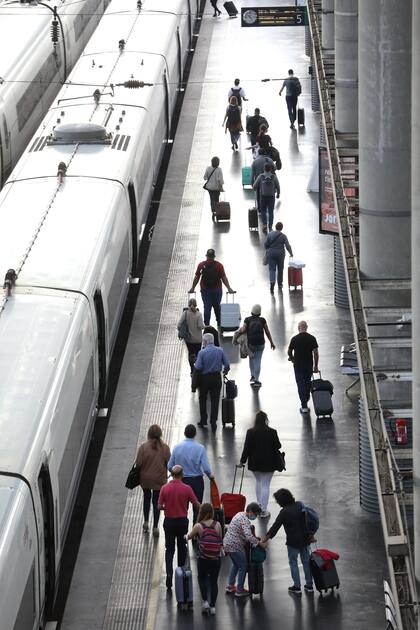Los trenes de España son una gran opción para redescubrir el país.