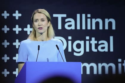 La primera ministra estonia, Kaja Kallas, habla durante la ceremonia de apertura de la Cumbre Digital de Tallin 2023, Estonia, el martes 5 de septiembre de 2023