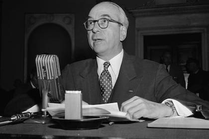 Lewis Strauss fue director de la Comisión de Energía Atómica de Estados Unidos entre 1953 y 1958