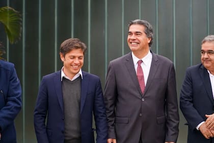 Los gobernadores Axel Kicillof (Buenos Aires) y Jorge Capitanich (Chaco) estarán este miércoles en el Senado