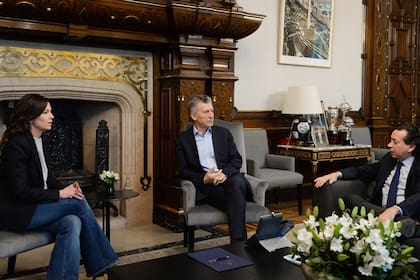 Los ministros Stanley y Sica se reunieron ayer con Macri